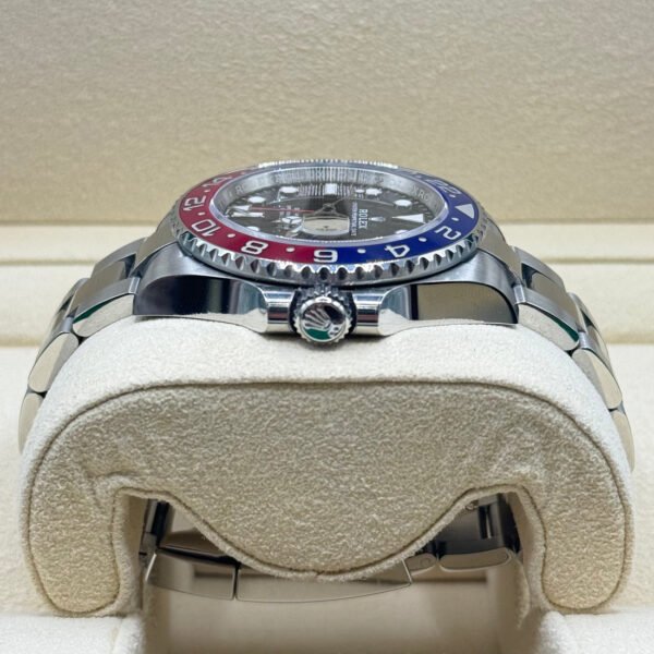 Rolex GMT Master Pepsi Super Clone Swiss Machine - Image 4