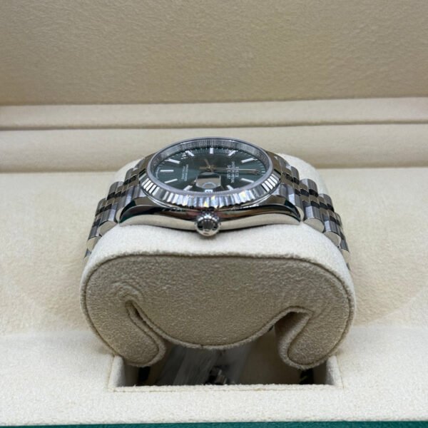 Rolex Datejust Super Clone Swiss Machine - Image 3
