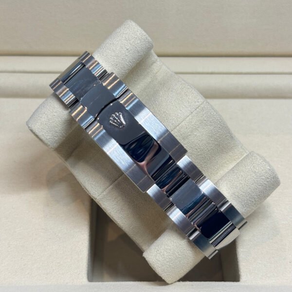 Rolex Sky dweller  Super Clone Swiss Machine - Image 5